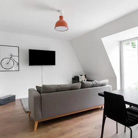 Апартаменты Angerstrasse *